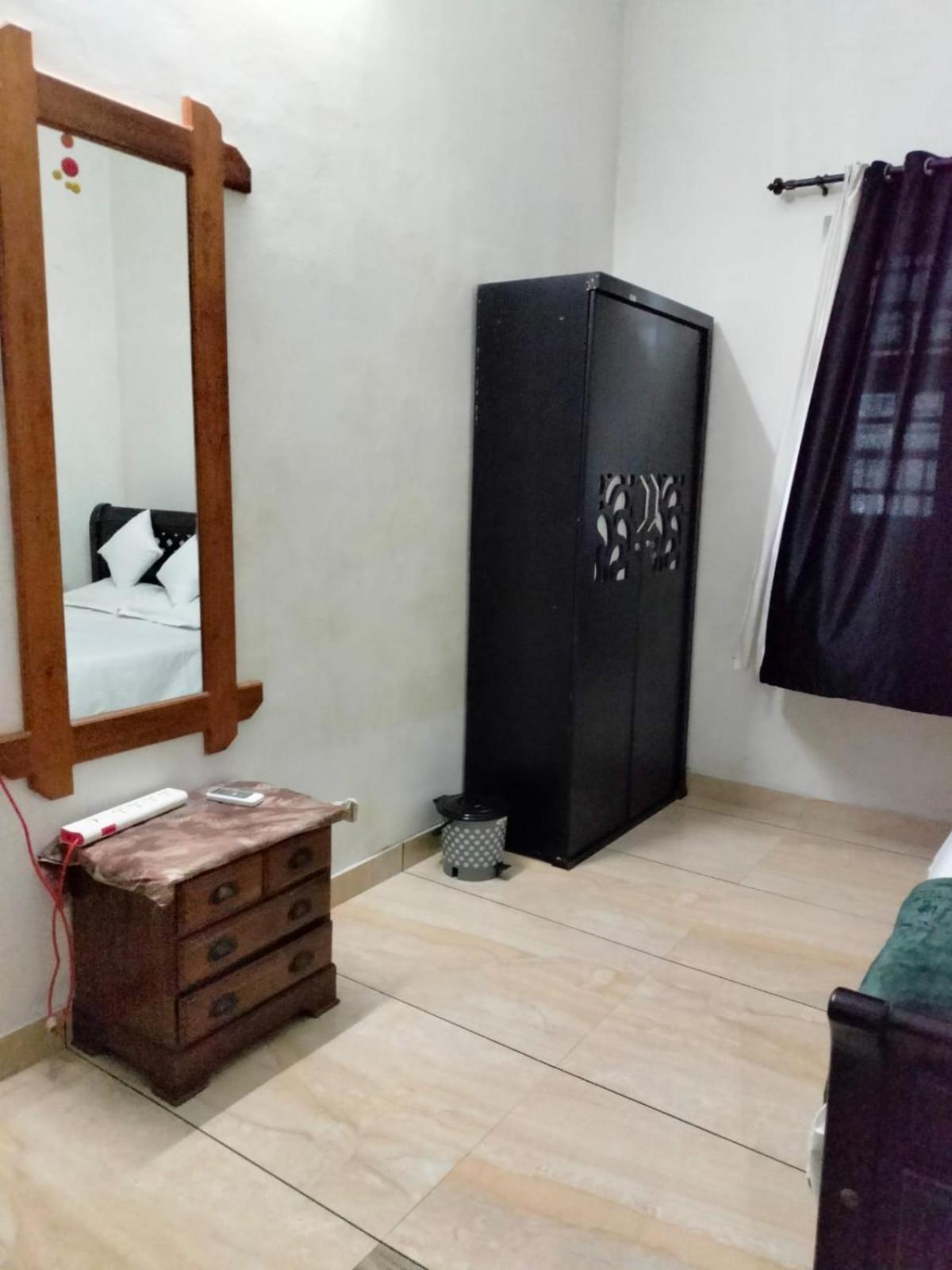 Green Island Homestay Riverside โคชิโคด ภายนอก รูปภาพ