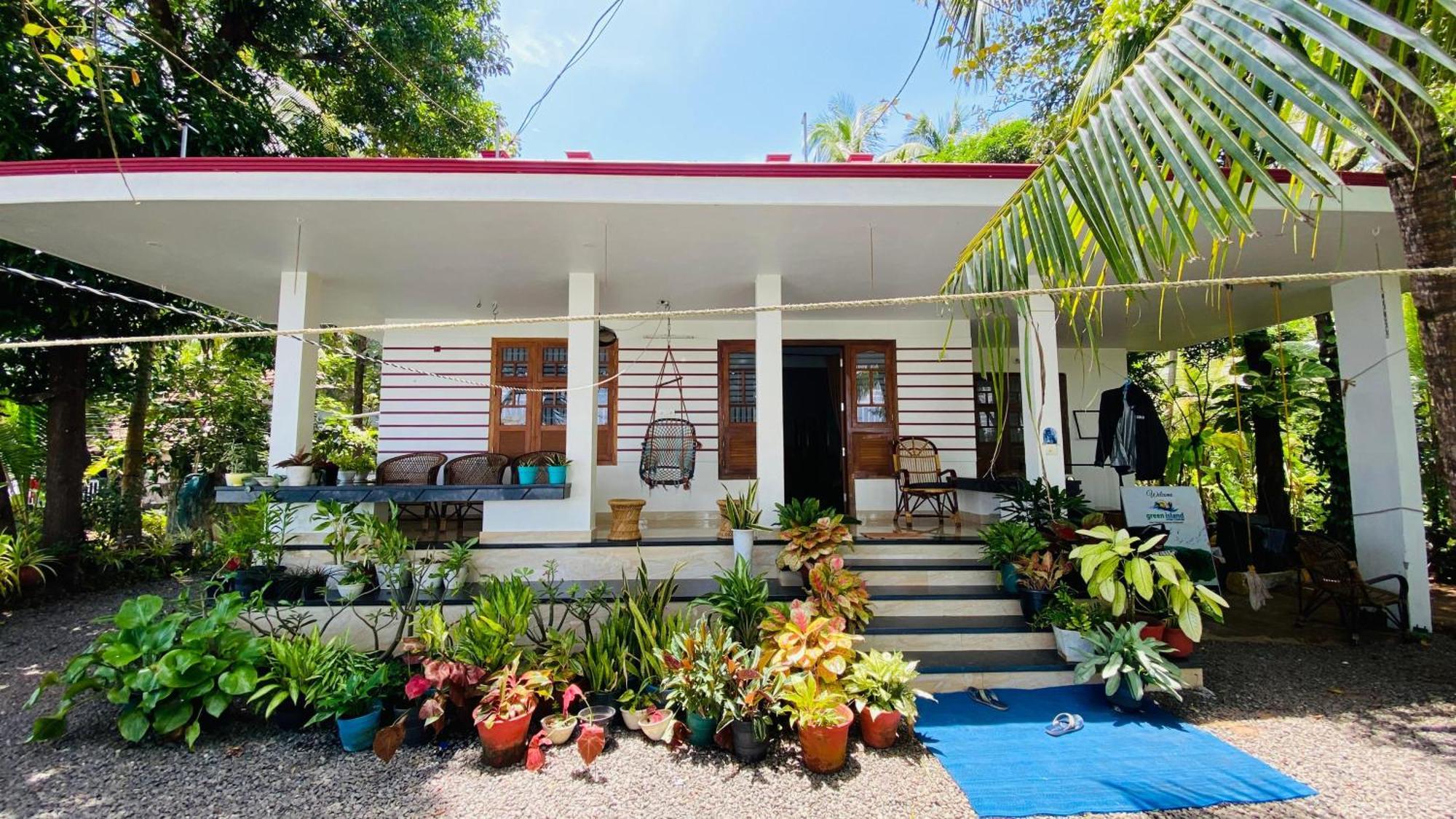 Green Island Homestay Riverside โคชิโคด ภายนอก รูปภาพ